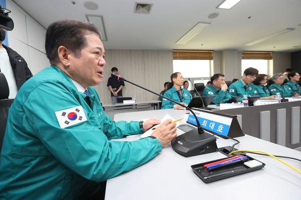 최대호 안양시장 ‘폭염 안전관리 각별히’…환경공무관 근무시간 탄력운영 지시ⓒ경기타임스